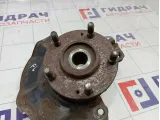 Кулак поворотный передний левый Kia Carens 517151D100