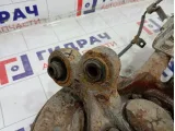 Кулак поворотный задний правый Kia Carens 527201D010