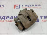 Суппорт тормозной передний правый Kia Carens 581301D100