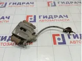 Суппорт тормозной задний левый Kia Carens 582101D100