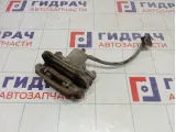 Суппорт тормозной задний левый Kia Carens 582101D100