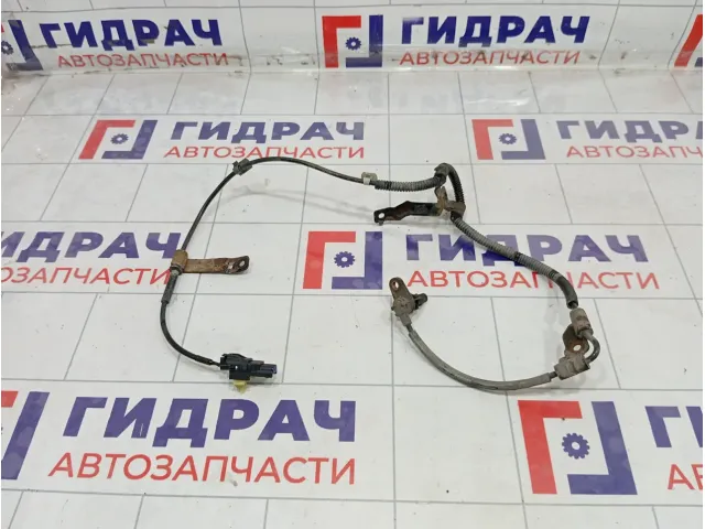 Датчик ABS передний левый Kia Carens 956701D000