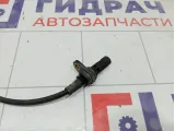 Датчик положения коленвала Kia Carens 3918025200