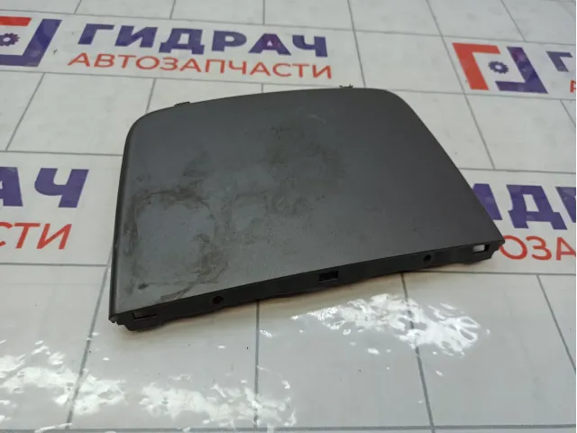 Накладка торпедо Kia Carens 847241D100WK