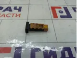 Кнопка противотуманных фар Kia Carens 933401D000WK