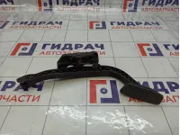 Педаль газа Kia Carens 327001D100