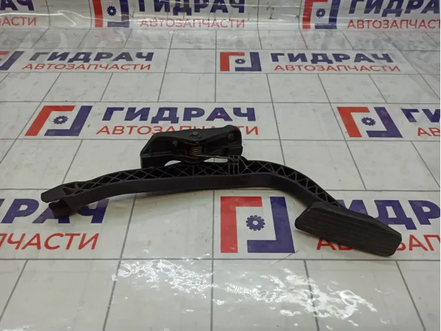 Педаль газа Kia Carens 327001D100
