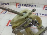 Кулиса (селектор) КПП Kia Carens 437001D100