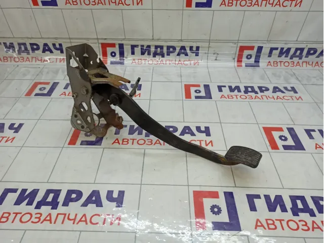 Педаль сцепления Kia Carens