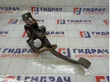 Педаль тормоза Kia Carens