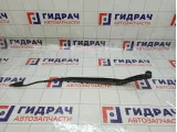 Поводок стеклоочистителя (Поводок дворника) передний правый Kia Carens 983201D000