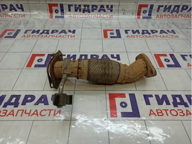 Приемная труба глушителя Kia Carens 286101D220