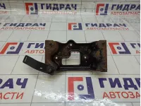 Кронштейн усилителя заднего бампера правый Kia Carens