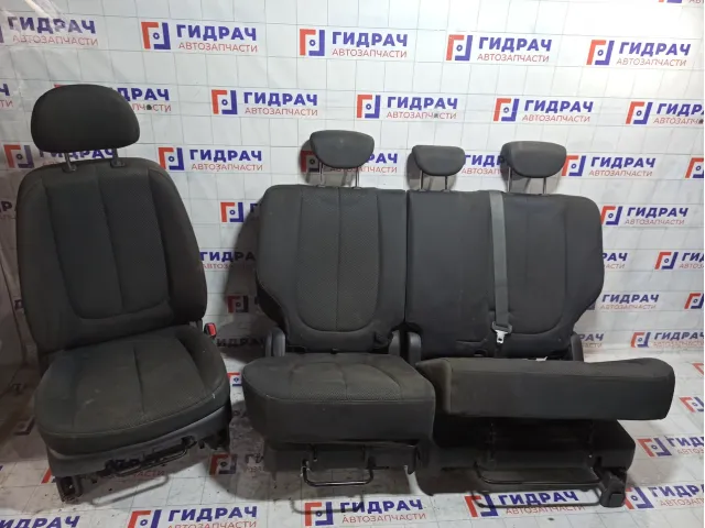 Сиденье Kia Carens
