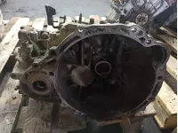 МКПП (механическая коробка переключения передач) Kia Carens 4300039893