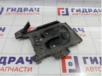 Крепление АКБ Kia Ceed (ED) 37150-2H100