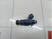 Форсунка инжекторная электрическая Kia Ceed (ED) 353102B000