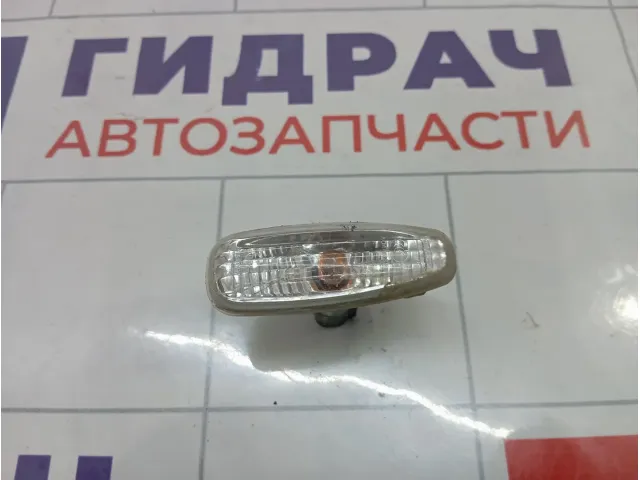 Повторитель на крыло Kia Ceed (ED) 923033L100