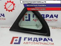 Стекло кузовное глухое левое Kia Ceed 87810-1H000.