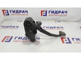 Педаль тормоза Kia Ceed 32800-1H100.