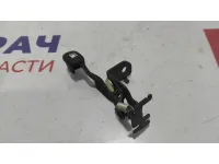 Ручка открывания лючка бензобака Kia Ceed 815702H001.