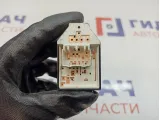 Переключатель регулировки зеркала Kia Ceed 93560-1H000.