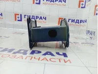 Кронштейн бампера передний правый Kia Ceed 647201H010