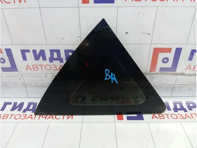 Стекло кузовное глухое (форточка) заднее правое Kia Ceed 878401H100