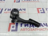 Педаль газа Kia Ceed 327002R300