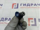 Форсунка инжекторная электрическая Kia Ceed 353102B000