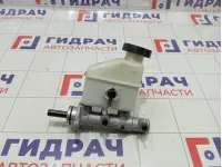 Цилиндр тормозной главный Kia Ceed 585101H000