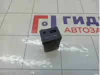 Разъем USB AUX Kia Ceed 961202B000