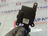 Моторчик заслонки отопителя (печки) Kia Ceed D332AG7AA