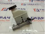 Цилиндр тормозной главный Kia Ceed 585101H000
