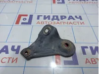 Кронштейн передней балки левый Kia Ceed (ED) 62476-2H000