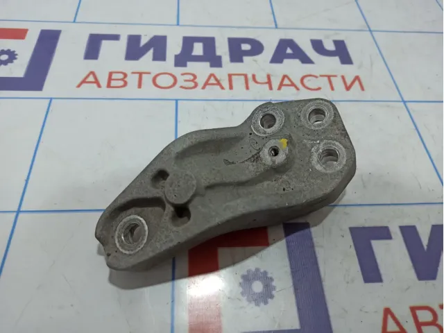 Кронштейн опоры двигателя Kia Ceed (ED) 21815-2H000