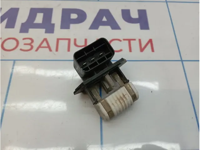Резистор вентилятора Kia Ceed (ED) 25385-07550