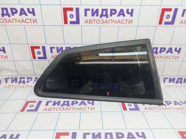 Стекло кузовное глухое правое Kia Ceed (ED) 87820-1H200