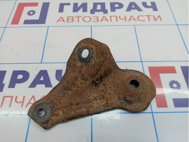 Кронштейн передней балки левый Kia Ceed (ED) 62476-2H000