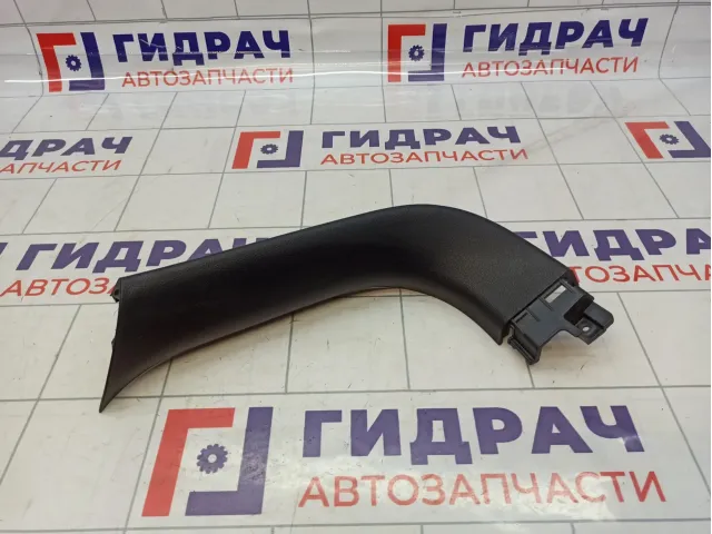 Обшивка двери багажника правая Kia Ceed (CD) 81740J7200WK