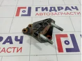 Кронштейн двигателя правый Kia Ceed (CD) 21670-2B100