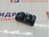 Блок управления стеклоподъемниками Kia Ceed 93570J7000