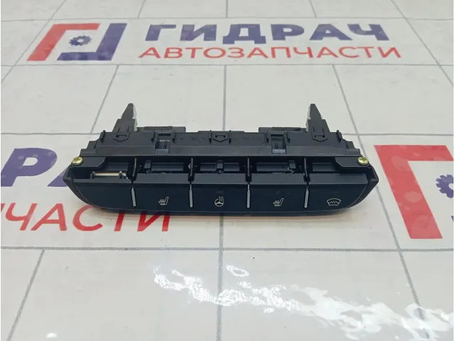 Блок кнопок Kia Ceed 93315J7040WK