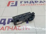 Блок кнопок Kia Ceed 93300J7AC0