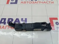 Кронштейн бампера передний левый Kia Ceed 86513J7000