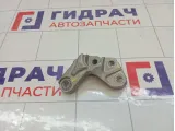 Кронштейн двигателя правый Kia Ceed 21825F2000