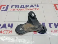 Кронштейн балки передний правый Kia Ceed