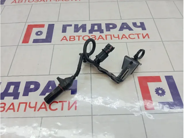 Датчик положения коленвала Kia Ceed 391802B000