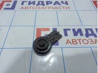 Кронштейн радиатора Kia Cerato (LD)