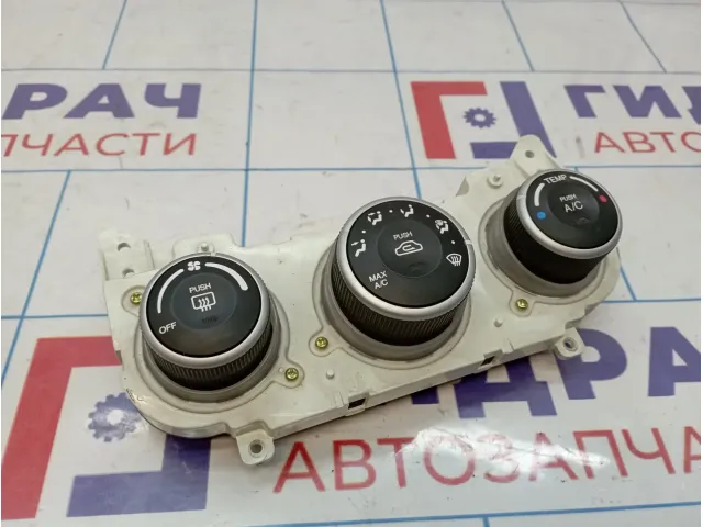 Блок управления климатической установкой Kia Cerato (LD) 972502F030LK
